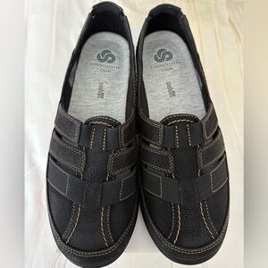 Clarks Sillian Stork Cloudsteppers Sandals – Black – Size 7 Wide – NIB